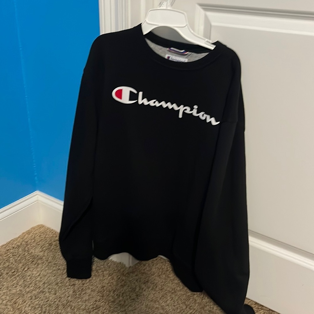 Black champion pullover